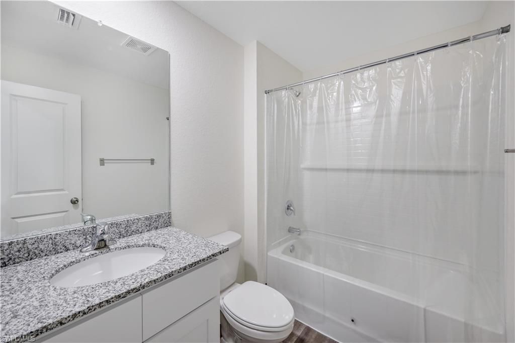 2210 SW 4th St, Cape Coral, FL 33991 Photo