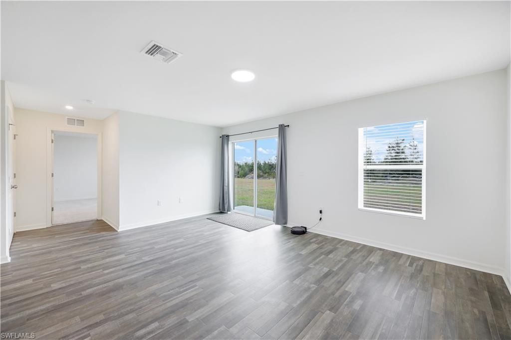 2210 SW 4th St, Cape Coral, FL 33991 Photo