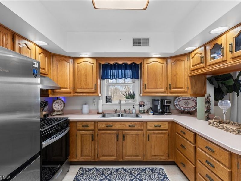 211 S Marietta Street, Saint Clairsville, OH 43950 Photo 12