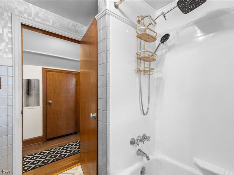 211 S Marietta Street, Saint Clairsville, OH 43950 Photo 24