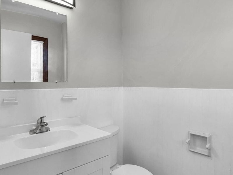 1037 E 18th Avenue , Columbus, OH 43211 Photo 11