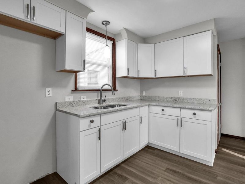 1037 E 18th Avenue , Columbus, OH 43211 Photo 12