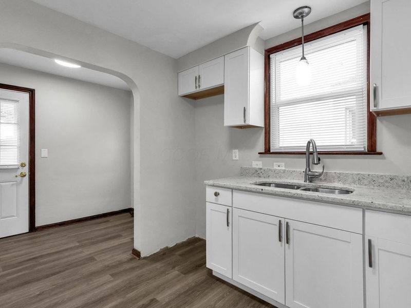 1037 E 18th Avenue , Columbus, OH 43211 Photo 13