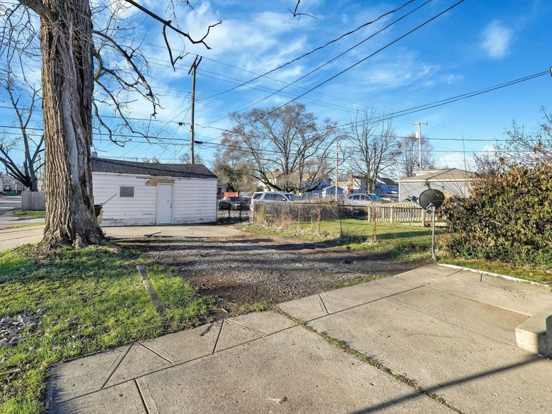 1037 E 18th Avenue , Columbus, OH 43211 Photo 29