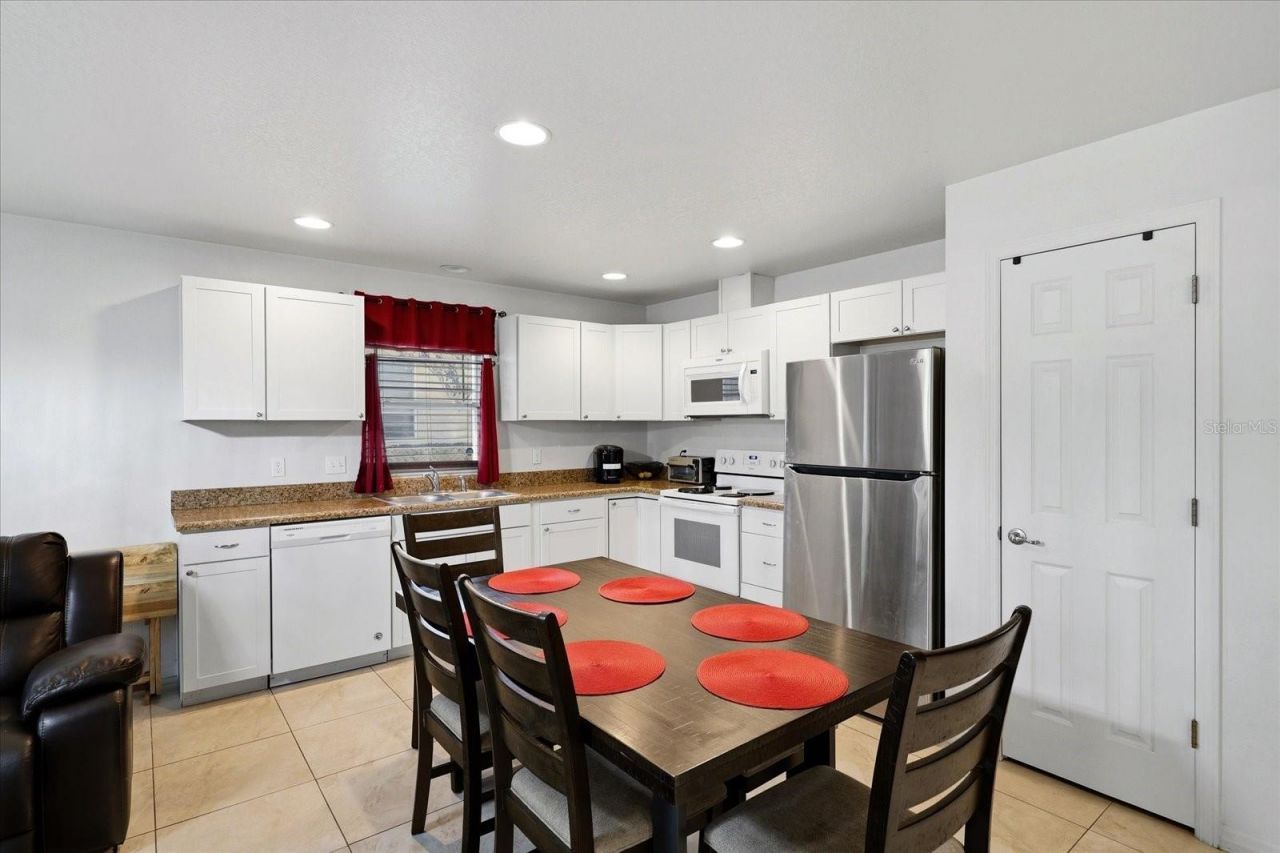 1827 48th Street S, Saint Petersburg, FL 33711 Photo