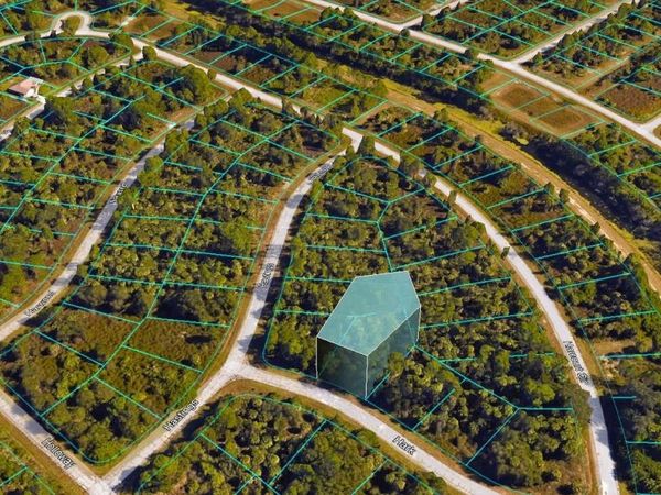 HARK PLACE , NORTH PORT, FL 34288