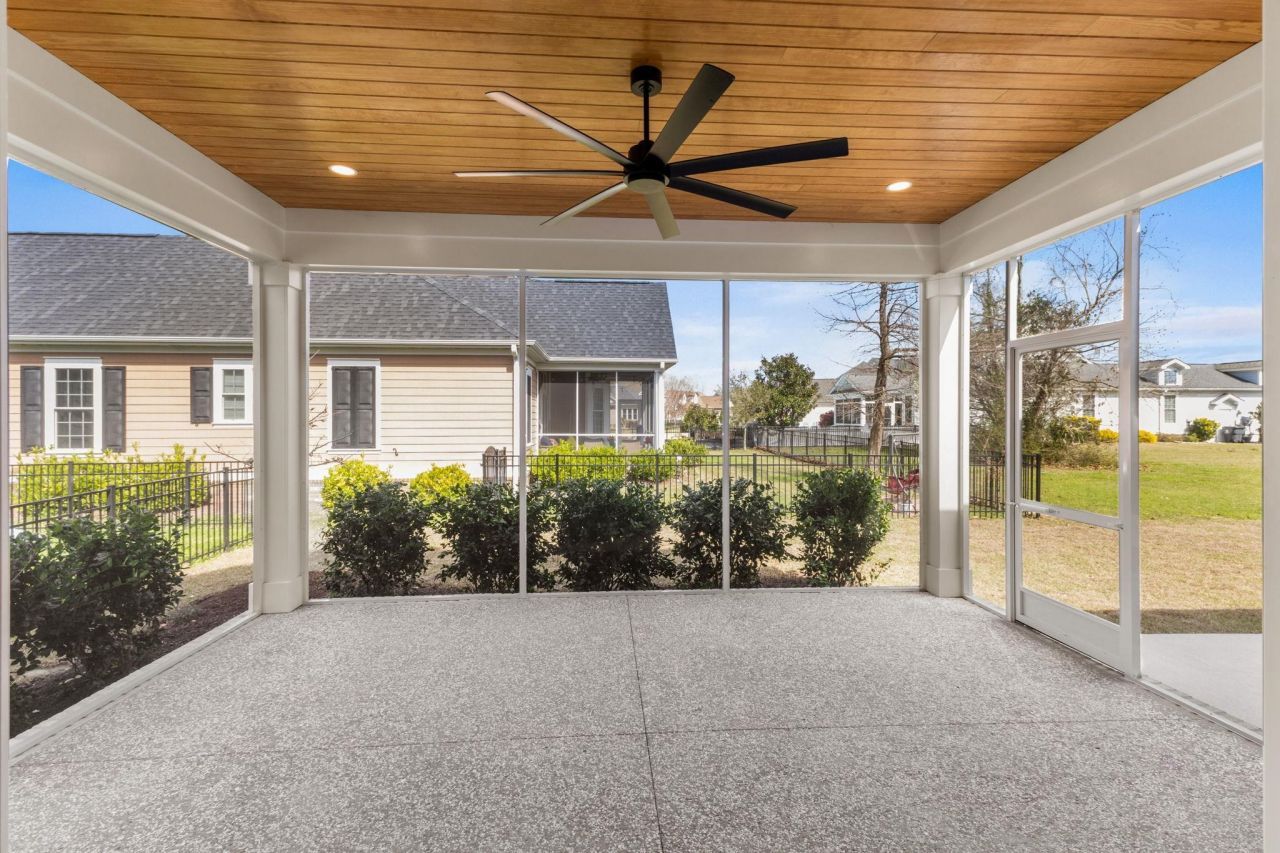 9015 Belvidere Dr. Photo 17