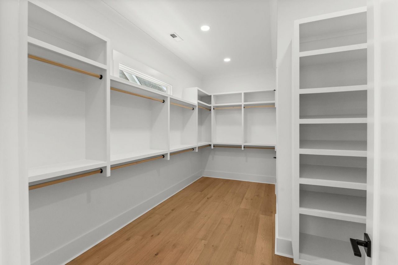 9015 Belvidere Dr. Photo 26