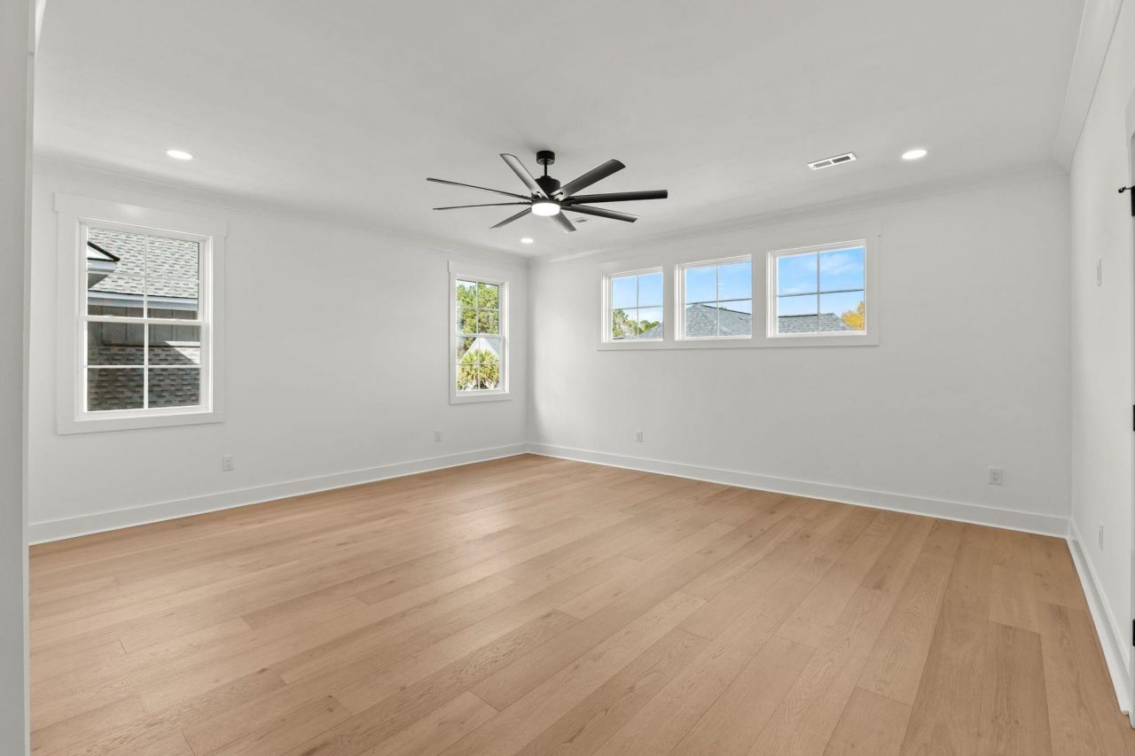 9015 Belvidere Dr. Photo 32