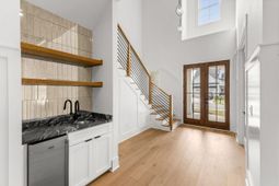 9015 Belvidere Dr. photo 4