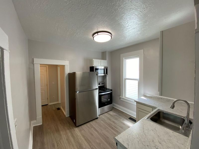 , Unit 140/142, Columbus, OH 43222 Photo 5