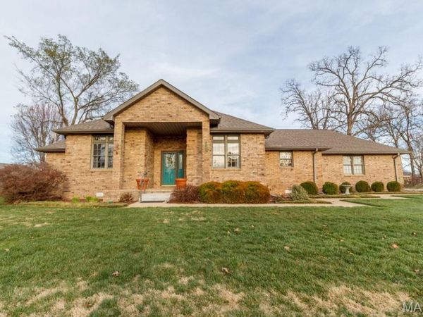 1808 MAGNOLIA Drive, Lebanon, MO 65536