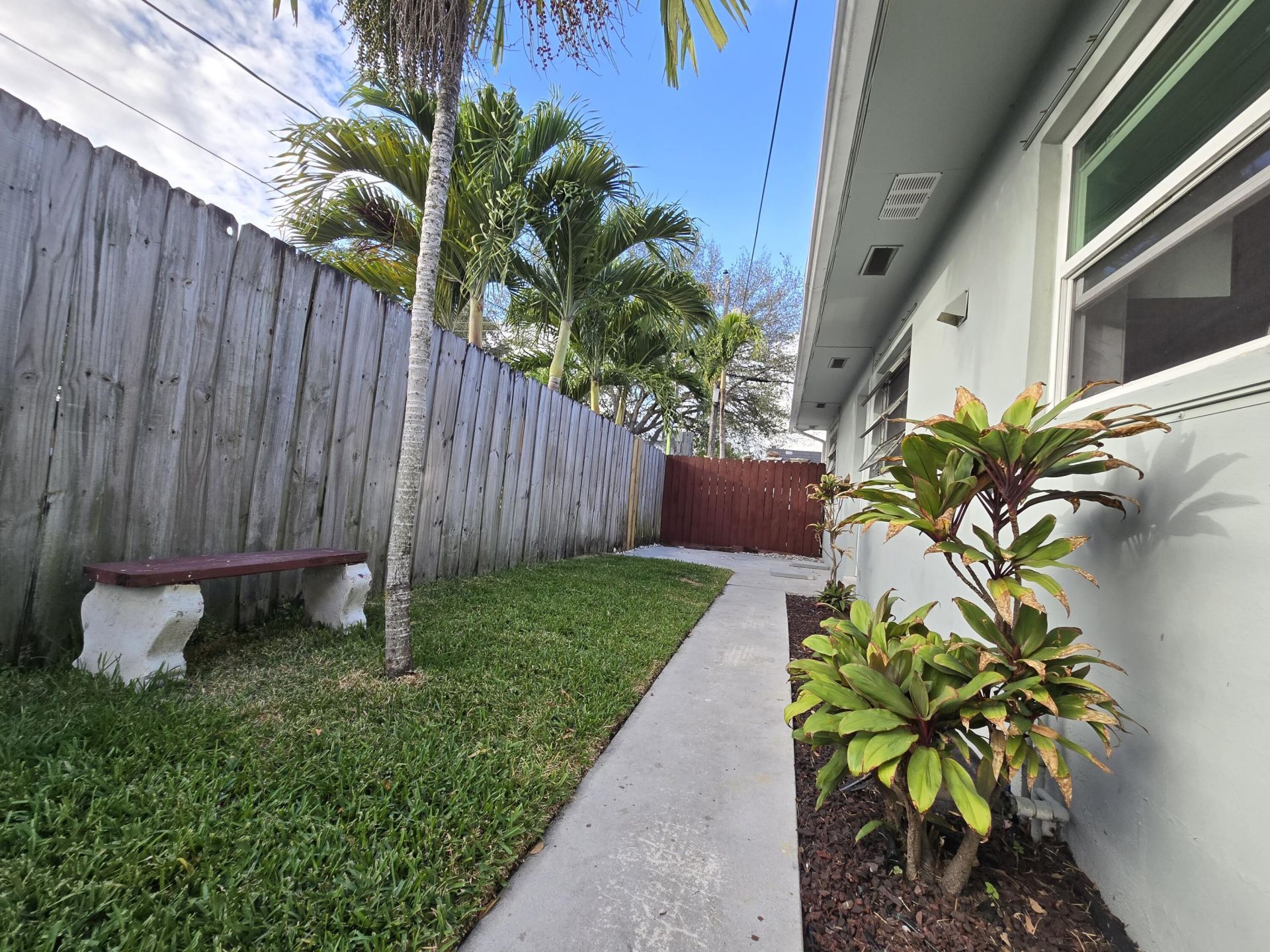 1021 SW 32nd Court, Unit 1-2, Fort Lauderdale, FL 33315 Photo
