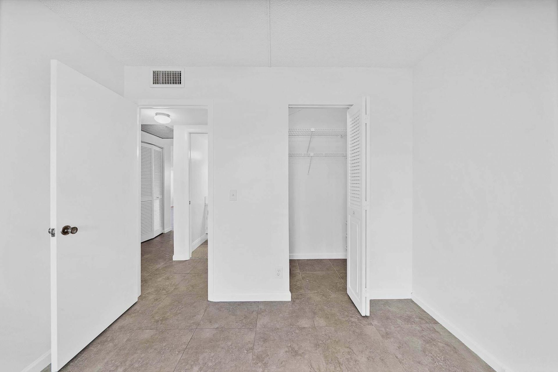 2049 Hythe C, Boca Raton, FL 33434 Photo