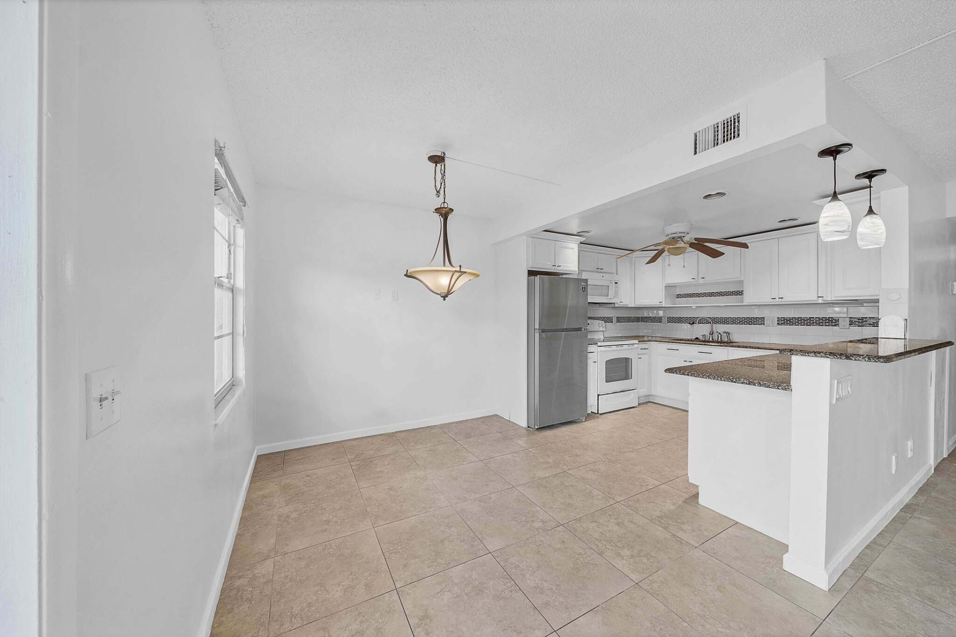 2049 Hythe C, Boca Raton, FL 33434 Photo