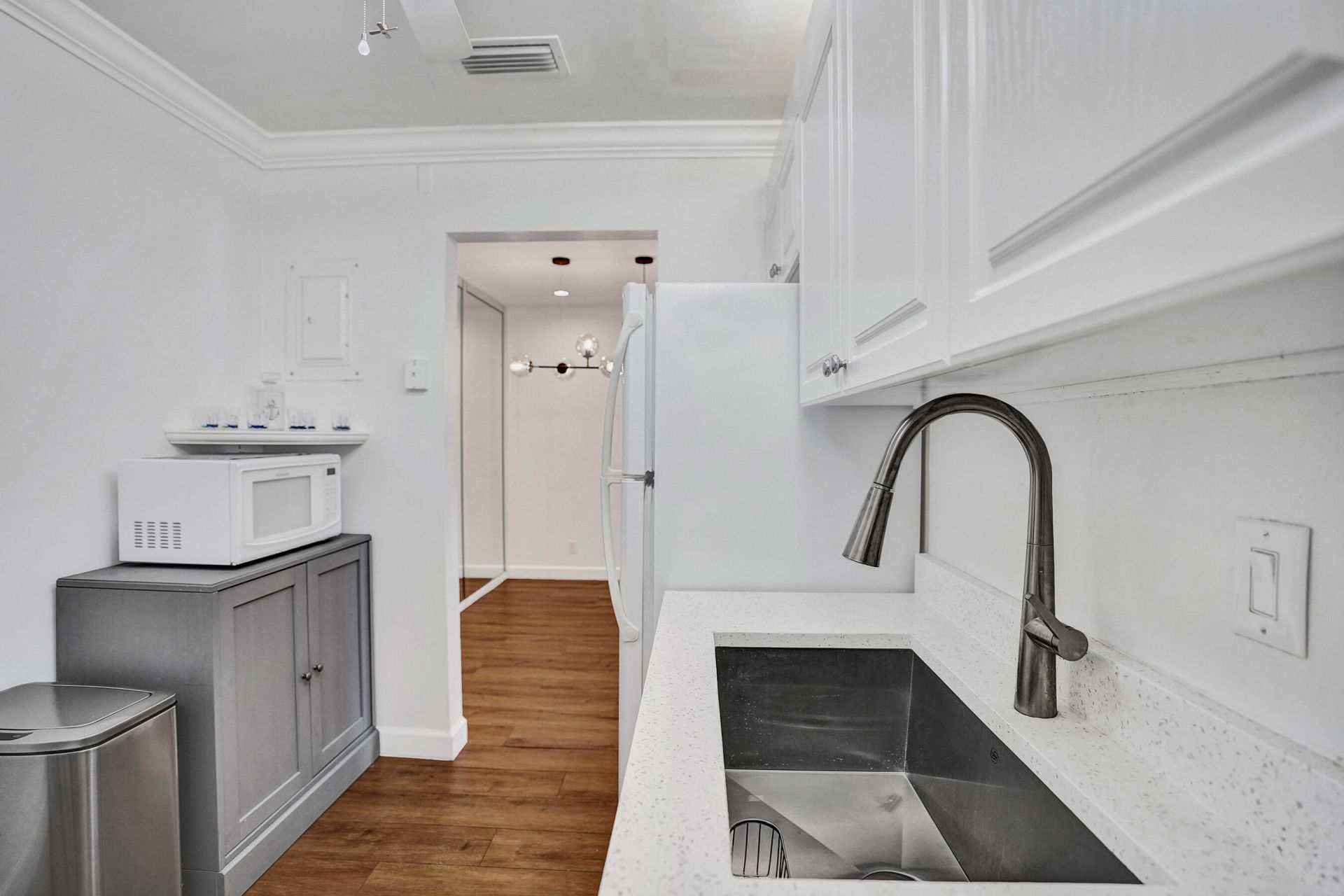 6289 Bay Club Drive, Fort Lauderdale, FL 33308 Photo