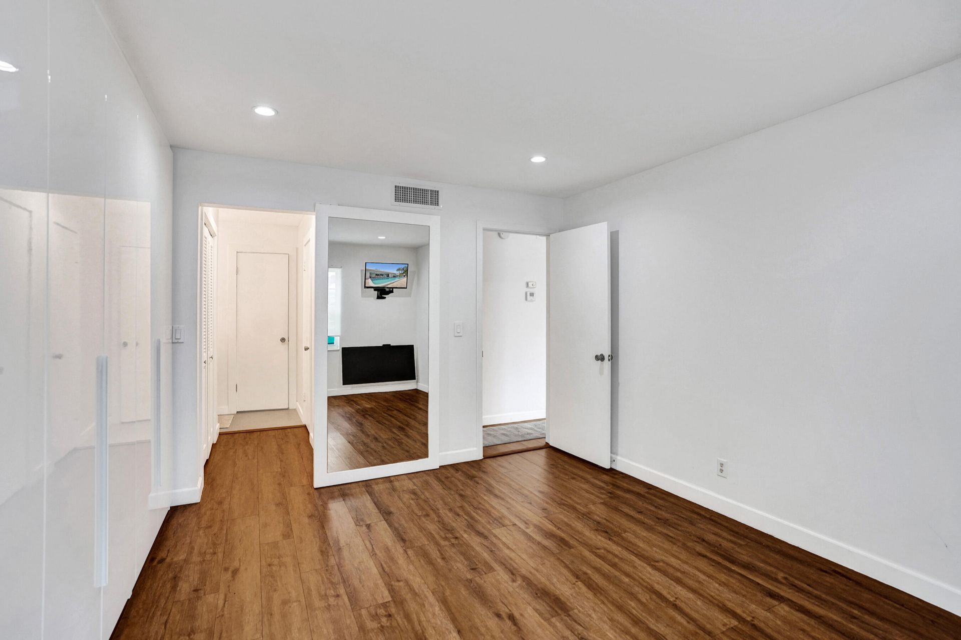 6289 Bay Club Drive, Fort Lauderdale, FL 33308 Photo