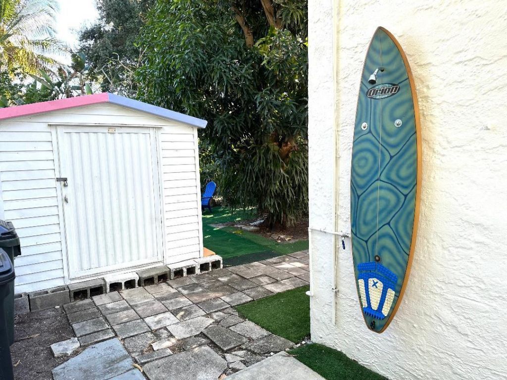 705 N Palmway, Lake Worth Beach, FL 33460 Photo