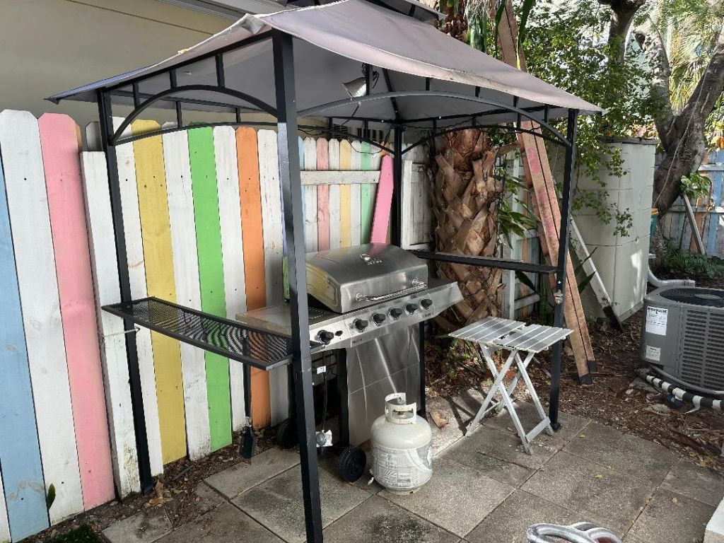 705 N Palmway, Lake Worth Beach, FL 33460 Photo