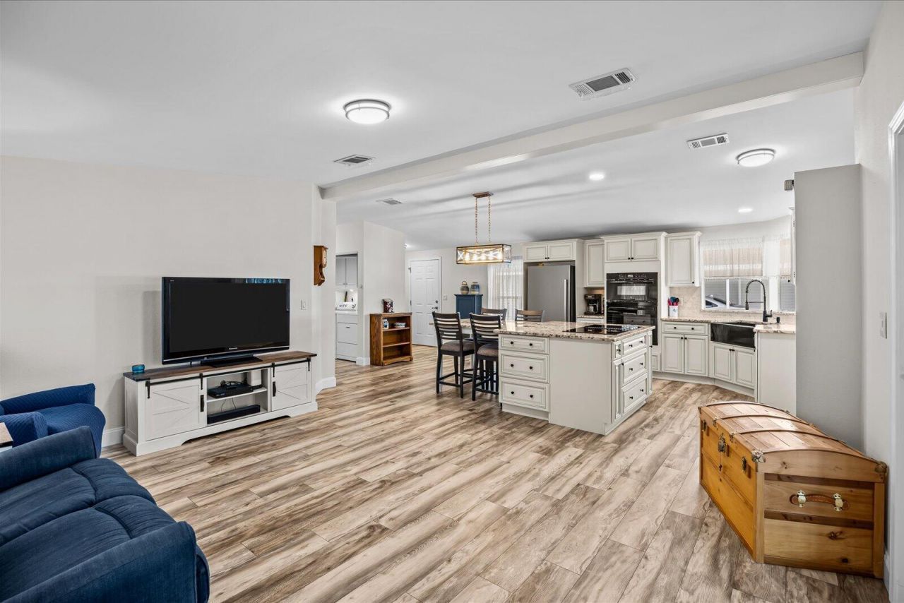 3713 Pendula Circle, Port Saint Lucie, FL 34952 Photo
