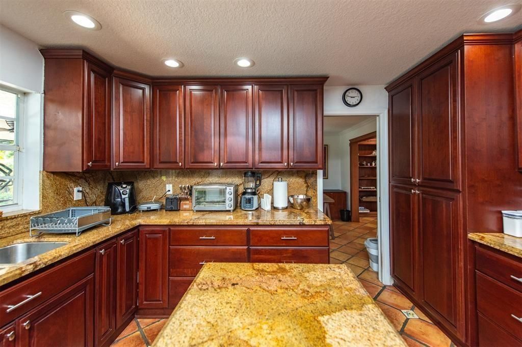 11650 SW 1st Street, Plantation, FL 33325 Photo