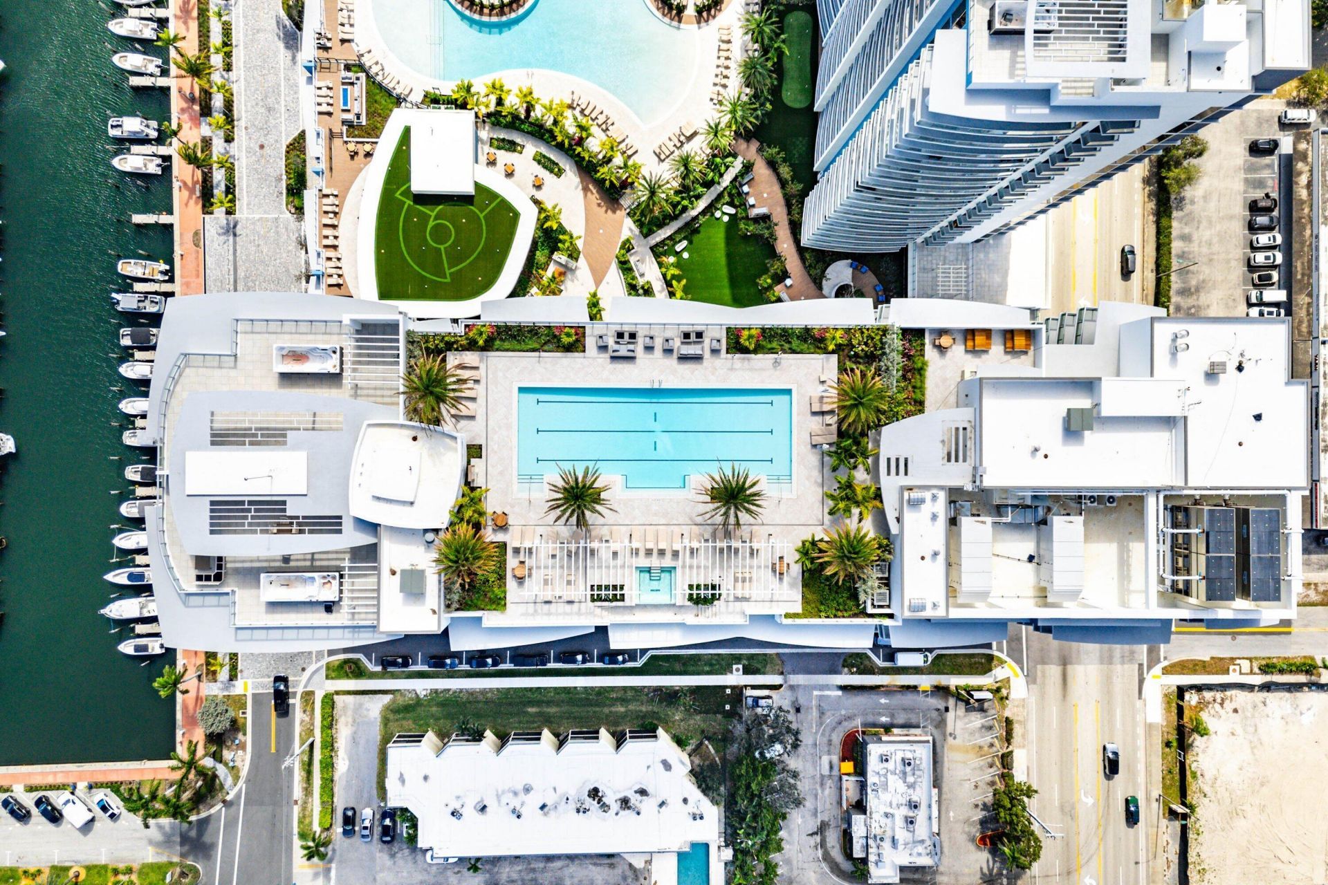 220 Lake Shore Drive, Unit 1613, Lake Park, FL 33403 Photo