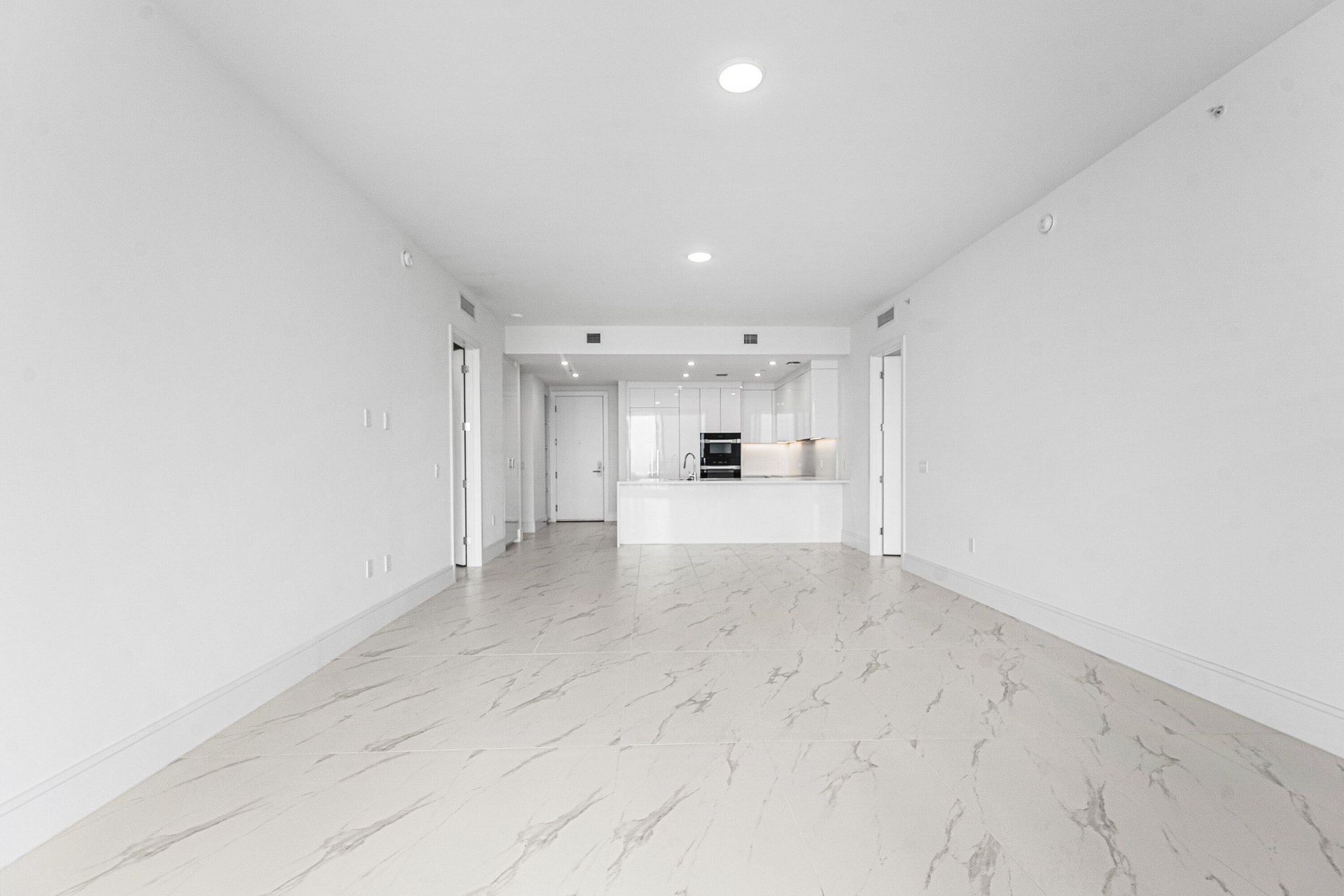 220 Lake Shore Drive, Unit 1613, Lake Park, FL 33403 Photo