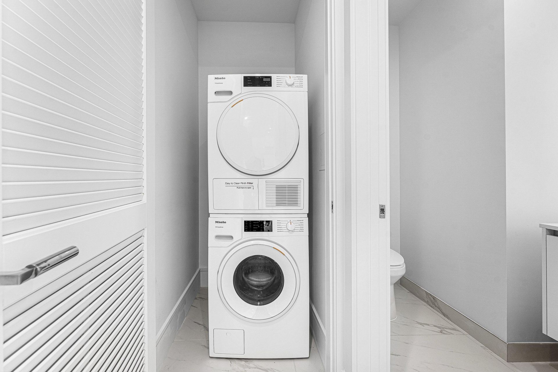 220 Lake Shore Drive, Unit 1613, Lake Park, FL 33403 Photo