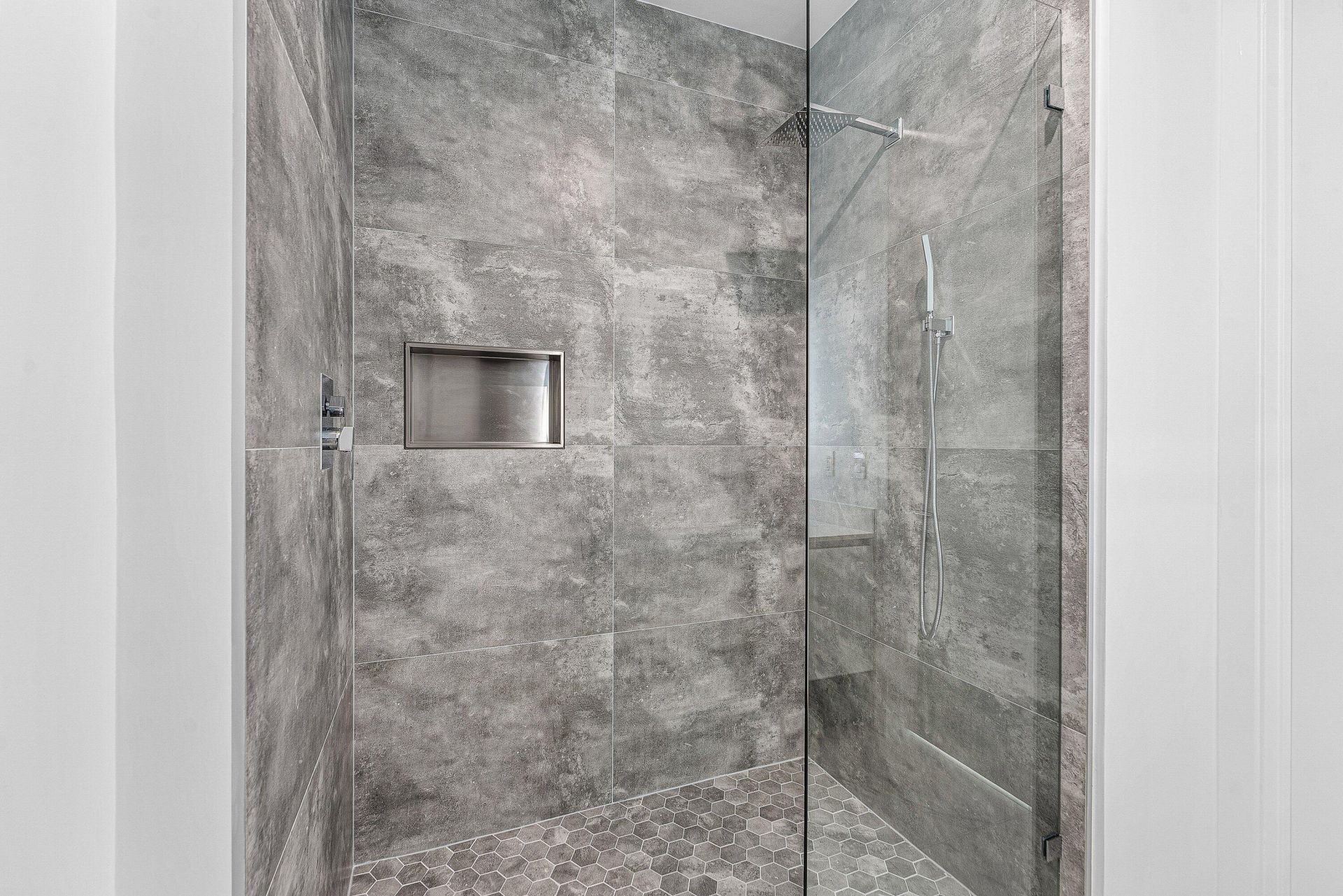 220 Lake Shore Drive, Unit 1613, Lake Park, FL 33403 Photo