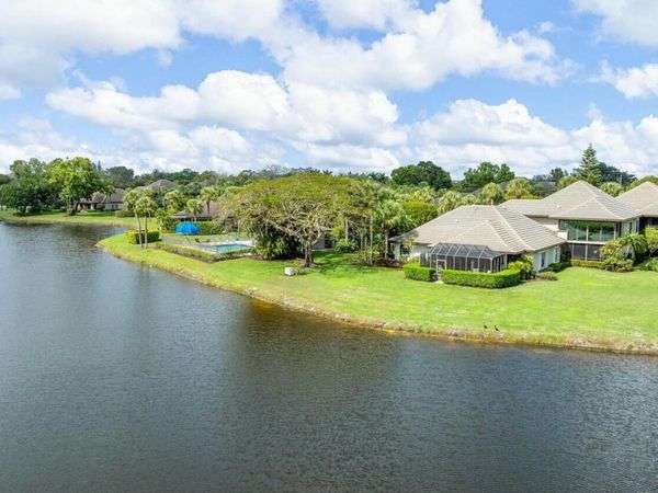 13254 Polo Club Road, Unit C101, Wellington, FL 33414