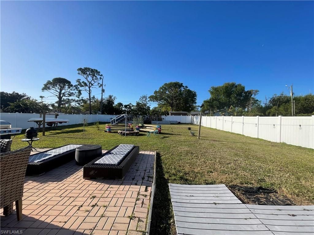 3711 Tangelo Dr , Saint James City, FL 33956 Photo