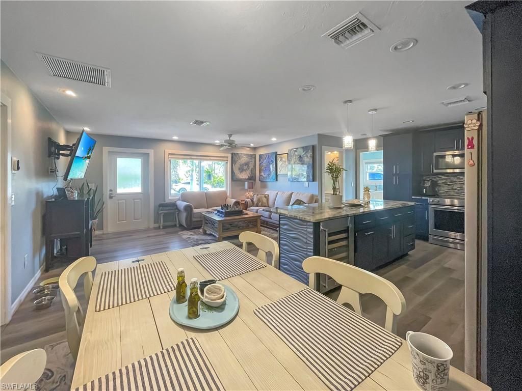 3711 Tangelo Dr , Saint James City, FL 33956 Photo