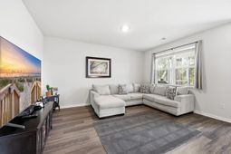 655 Gryffindor Dr. photo 4