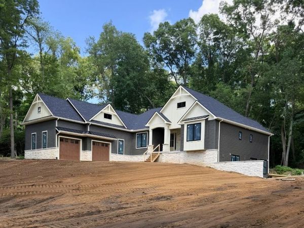 53300 Summer Breeze Drive, South Bend, IN 46637