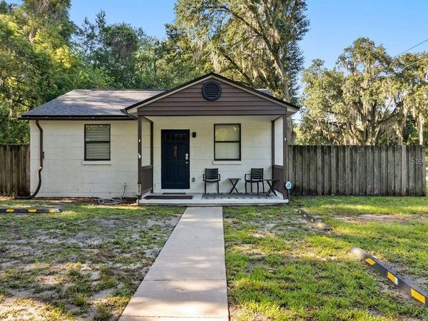 825 NW 19TH AVENUE , GAINESVILLE, FL 32609