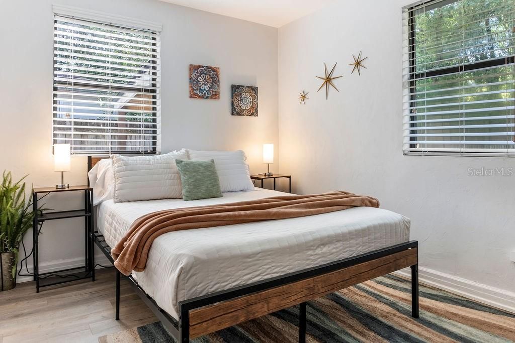 825 NW 19th Avenue , Gainesville, FL 32609 Photo