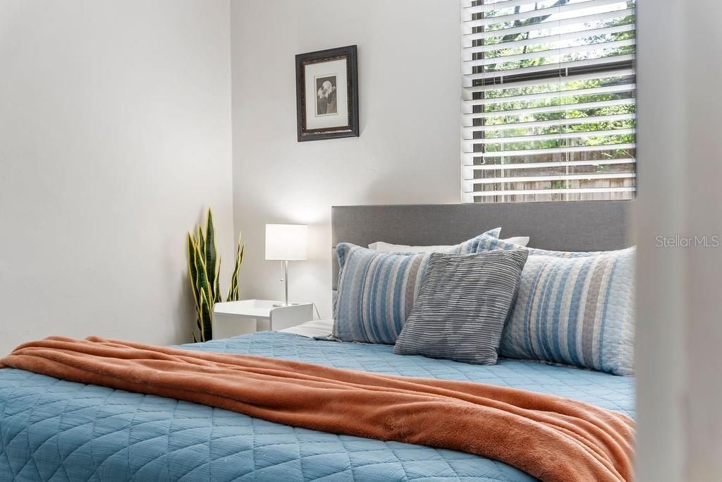 825 NW 19th Avenue , Gainesville, FL 32609 Photo