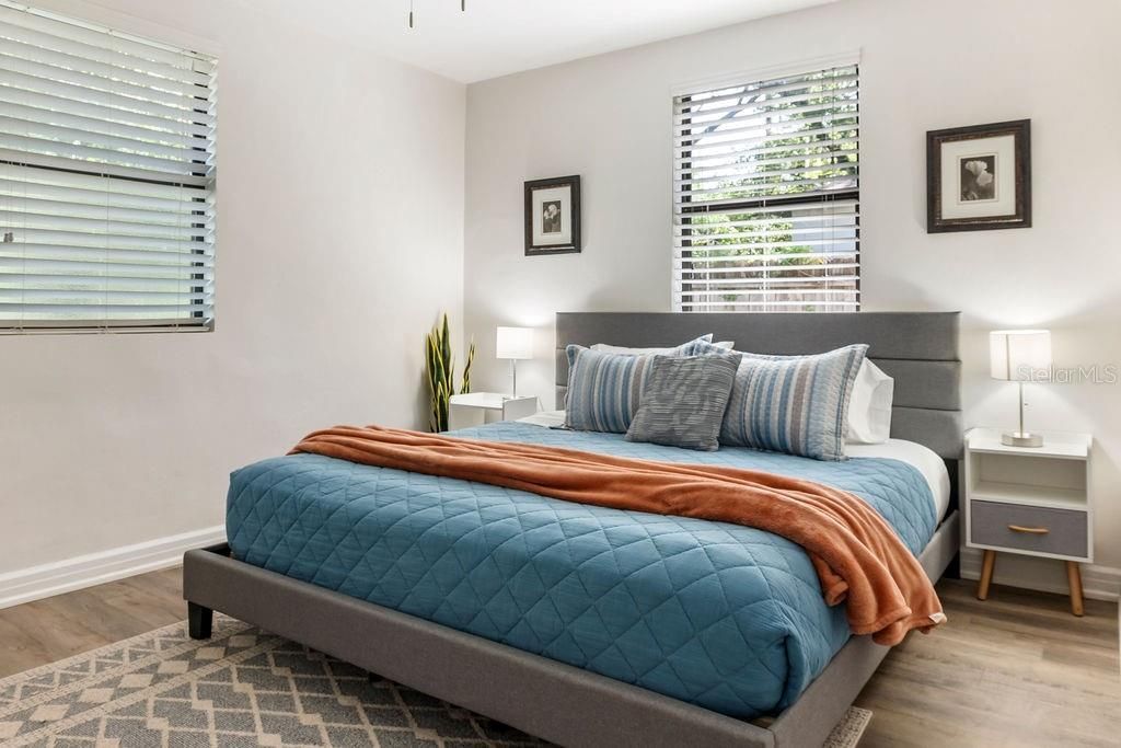 825 NW 19th Avenue , Gainesville, FL 32609 Photo