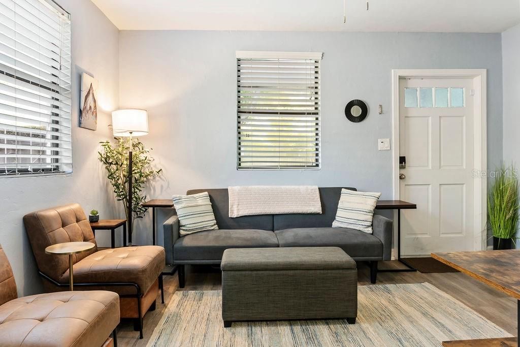 825 NW 19th Avenue , Gainesville, FL 32609 Photo