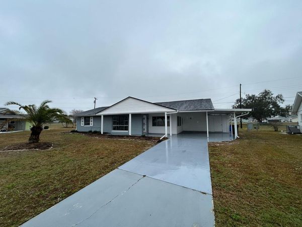 702 DESERT HILLS WAY , SUN CITY CENTER, FL 33573