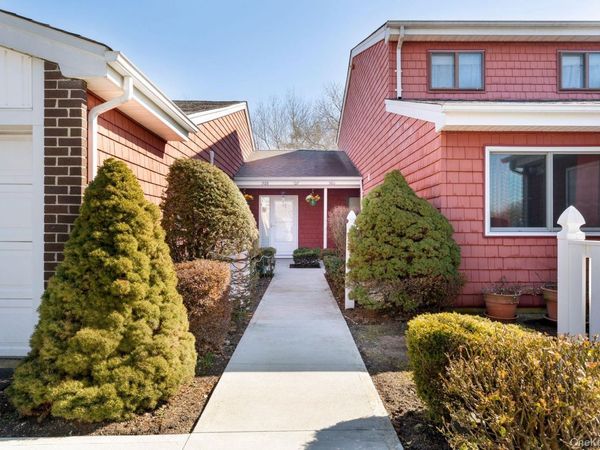 506 Drew Drive , Saint James, NY 11780