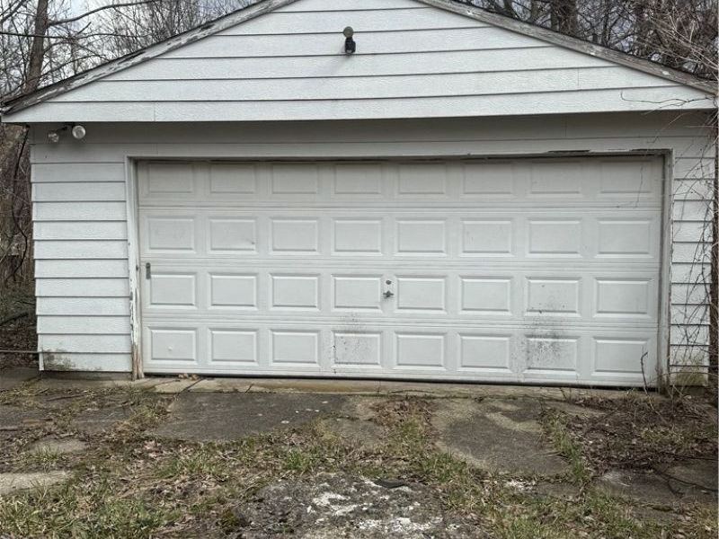 3025 E 128th Street, Cleveland, OH 44120 Photo 12