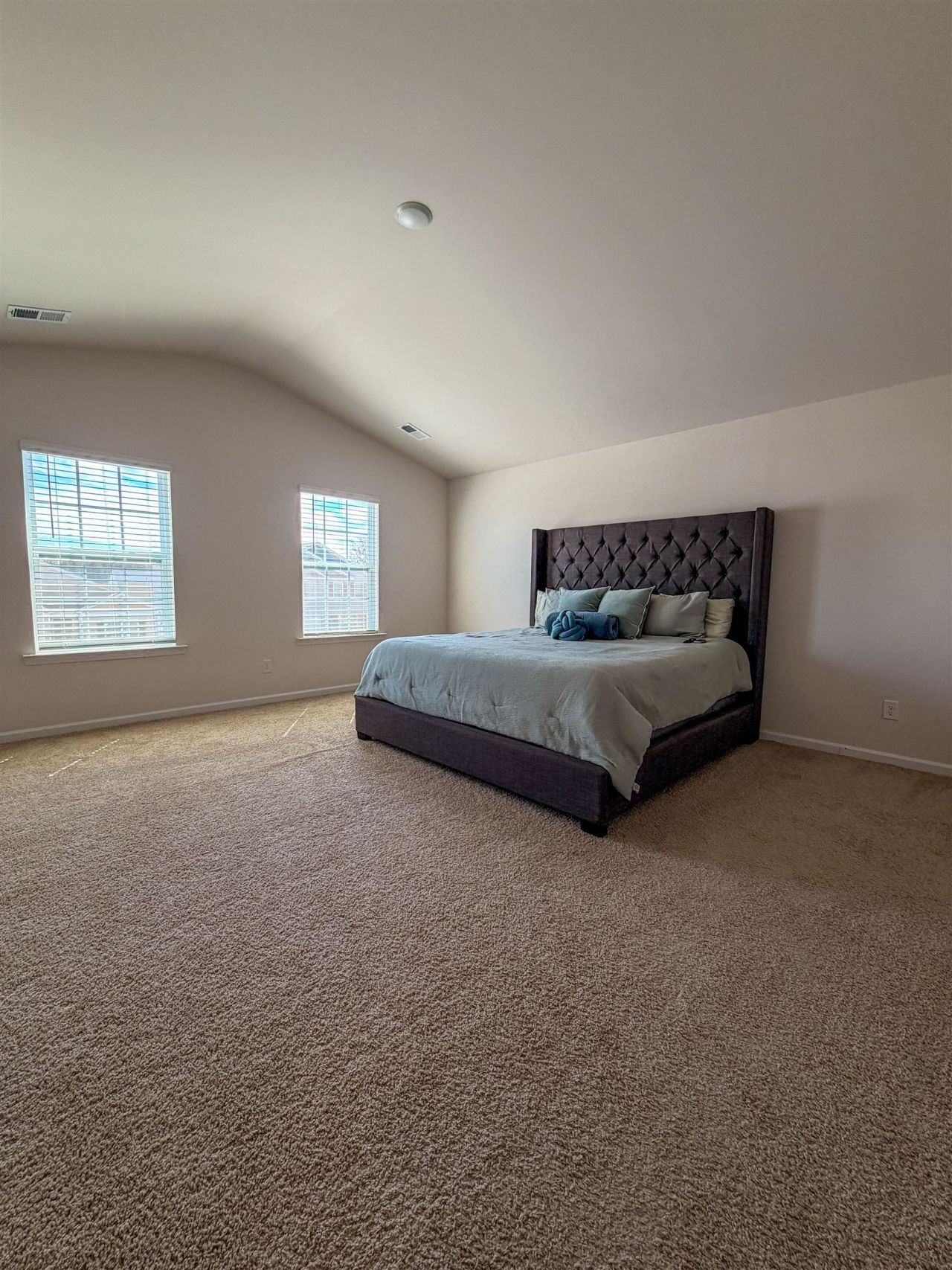 2109 Connor Way  Photo 35