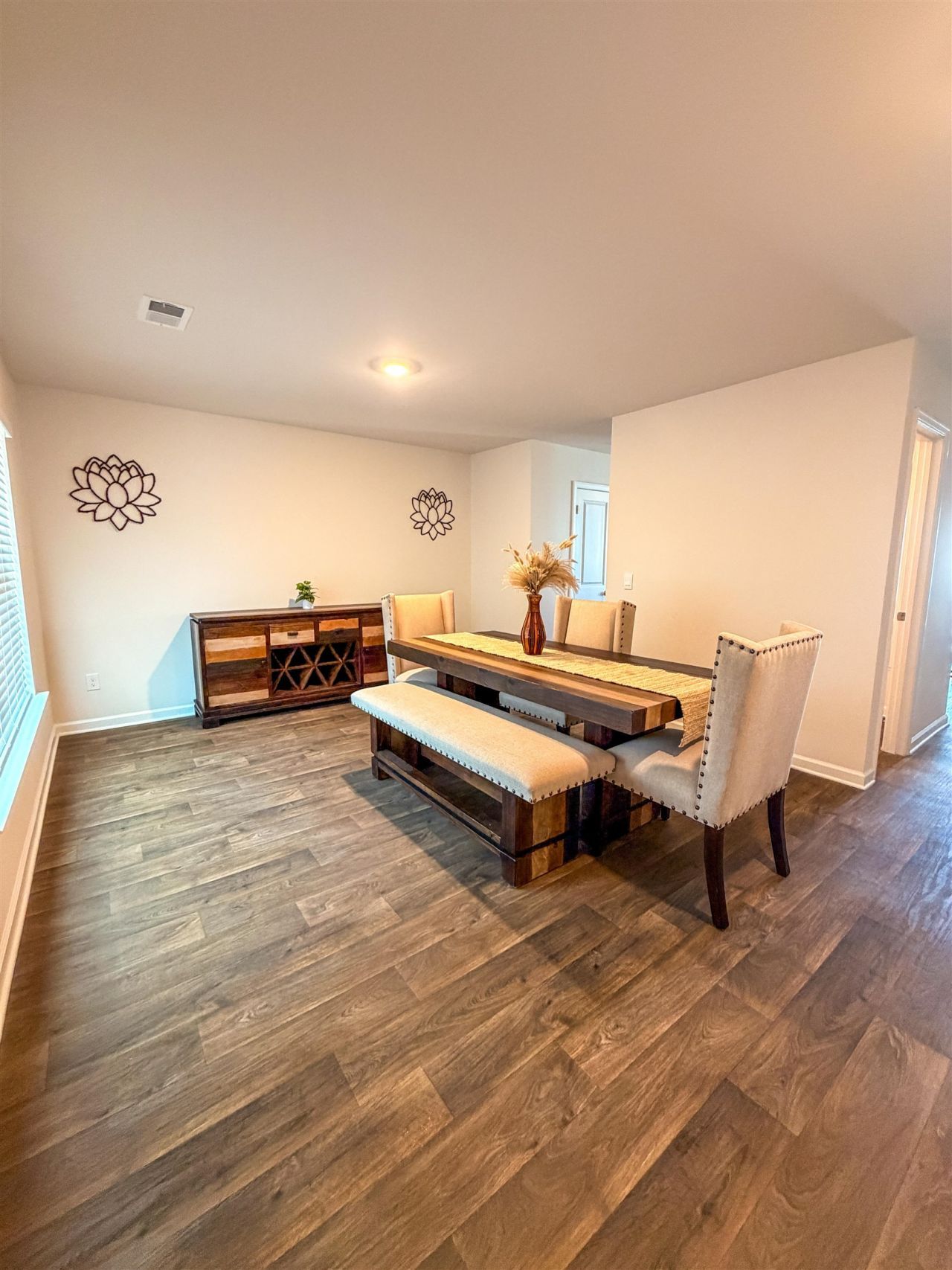 2109 Connor Way  Photo 7