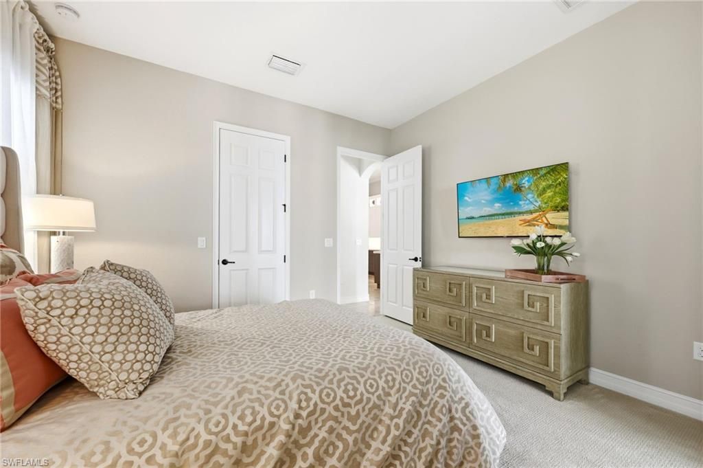 3369 Runaway Ln, Naples, FL 34114 Photo