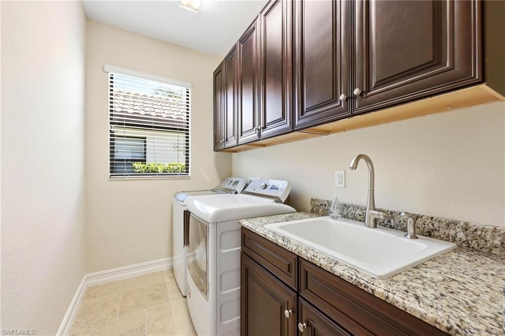3369 Runaway Ln, Naples, FL 34114 Photo