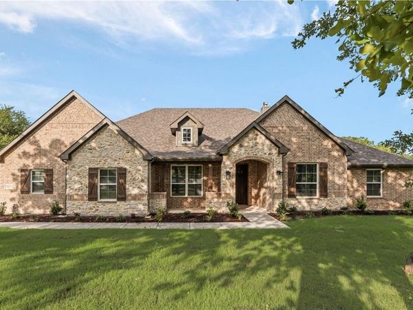 2021 Crystal Palace Boulevard, Alvarado, TX 76009