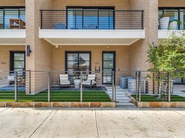 805 Pavillion Street, Unit 103, Dallas, TX 75204