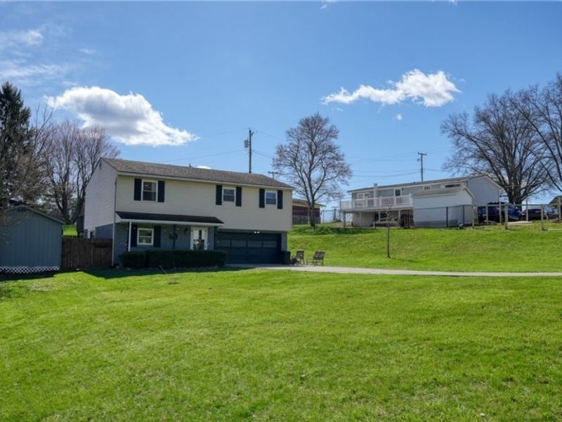 122 Myrna Drive, Cambridge, OH 43725 Photo 2