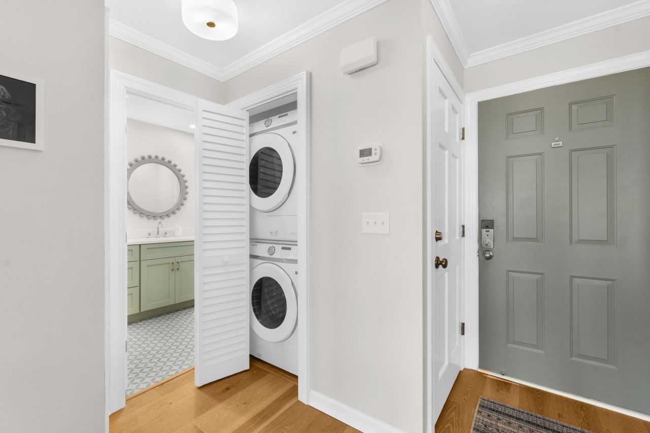 2111 Landfall Way Photo 23